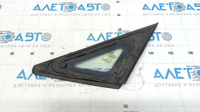 Subaru B10 Tribeca front right window with fixed glass