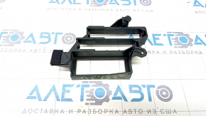 Bracket of fuse box under the dashboard right Audi Q5 8R 09-17
