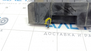 Left radiator deflector VW Jetta 19- 2.0T broken mount