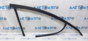 Upper front left door molding Ford Fusion mk5 13-20 chrome with glass seal, minor scratches, for polishing