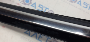 Upper rear left door molding Ford Fusion mk5 13-20 chrome with glass seal, minor scratches, for polishing