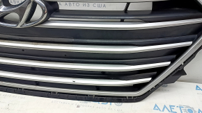 Radiator grill grill Hyundai Elantra AD 17-18 prerest, matte chrome, with emblem, scratches, sand