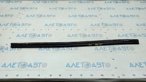 Glass seal inner door front left Audi Q3 8U 15-18