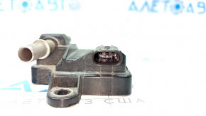 Fuel Pressure Sensor Audi Q5 8R 09-17 2.0T
