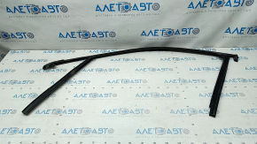 Front right glass seal Audi Q3 8U 15-18