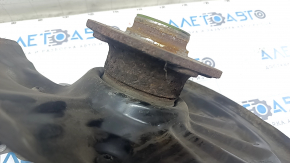 Trunnion with hub rear left VW Jetta 19- with casing, rusty hub