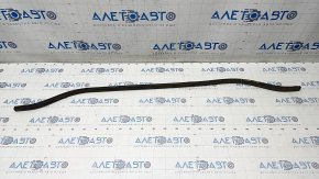 Windscreen wiper grille seal central VW Passat b8 16-19 USA