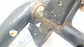 Rear subframe VW Jetta 19 - rusty