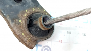 Lower front left arm Subaru Forester 19-SK with ball joint, rusty, cracked silent