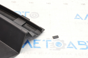 Wiper grille plastic left VW Tiguan 18-24 broken guide