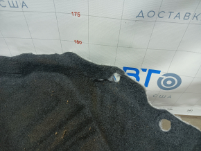 Subaru Forester 19-SK black floor covering, needs cleaning, tear