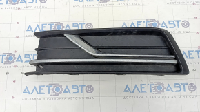 Front bumper grille side left VW Passat b8 16-19 USA without fog lights, broken, bumps on chrome
