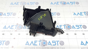 Subaru Forester 19-SK underhood fuse box housing lower part