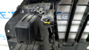Radiator grill assembly Audi Q3 8U 15 without parking sensors, with emblems, sand, cracks in fasteners