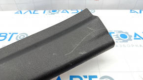 Door sill trim rear left Chevrolet Volt 16 - black, worn