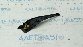 Left wiper grille seal Chevrolet Trax 17-22