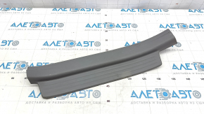 Door sill trim rear left Toyota Avalon gray 05-12 gray, scratches