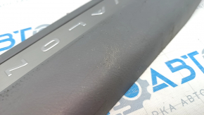 Door sill trim rear right Toyota Avalon gray 05-12 gray with chrome trim, scratches