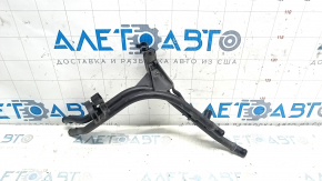 Cooling system pipes of the internal combustion engine Audi Q3 8U 15-18