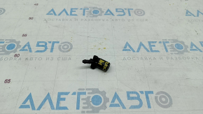 Windshield washer nozzle right Chevrolet Trax 15-22