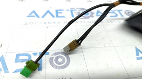 Antenna fin Nissan Rogue 17 - melted wires