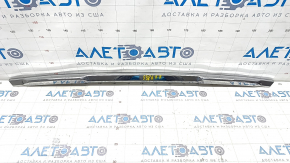 Lower rear bumper molding Nissan Rogue 17 - chrome, broken fasteners, scratches