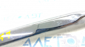 Lower rear bumper molding Nissan Rogue 17 - chrome, broken fasteners, scratches