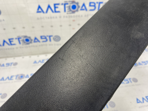 Door trim lower rear left Subaru b9 Tribeca scratches, abrasions