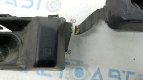 Rear bumper mount on the right wing Chevrolet Trax 15-20 broken into 2 parts