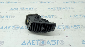 Front panel air duct deflector central left Chevrolet Trax 17-20 black