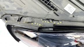 Headlight front right bare Mercedes W167 GLE 350 450 20-22 LED with seal, seal broken, fasteners broken, fragments missing, housing broken
