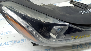 Headlight front right naked Chevrolet Trax 17-22 halogen + LED DRL, sand, varnish peeled off