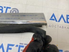 Door trim lower front left Infiniti FX35 FX45 03-08 chrome is worn out, fasteners are broken, seal is torn