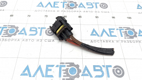 Chip on the diffuser radiator shroud BMW X3 F25 11-17 2.0T