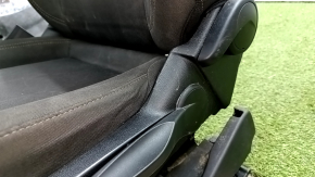 Driver's seat Chevrolet Trax 17-20 without airbag, electric + mechanical, black cloth, for dry cleaning, scratches