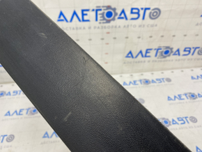 Door trim lower rear right Subaru b9 Tribeca scratches