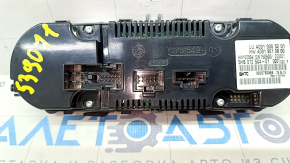 Climate control Infiniti QX30 17- 2 zones, button is worn out