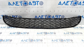 Lower grille of front bumper Infiniti QX30 17-19 Sport, broken, sand