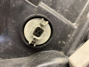 Headlight front right Nissan Pathfinder 13-16 prerest, with mount, web, for polishing, cracks