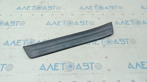 Door sill trim rear left outer Toyota Avalon 13-18 black, scratches