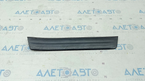 Door sill trim rear right outer Toyota Avalon 13-18 black, scratches