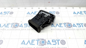 Front Air Vent Deflector Driver's Infiniti QX30 17-