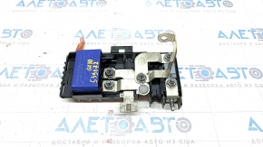 Underhood fuse box Infiniti QX30 17-