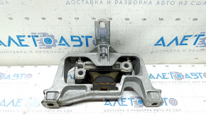 Right engine mount Infiniti QX30 17- cracked