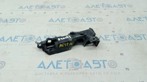 Front bumper mount on the left wing Audi A6 C7 12-18 missing fragment, broken mount