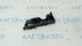 Front bumper mount on the left wing Audi A6 C7 12-18 missing fragment, broken mount