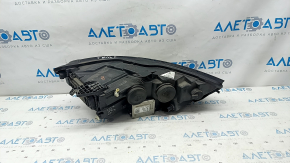 Front left headlight complete Audi A6 C7 12-15 prerest, xenon, broken fastener, web, for polishing, sand