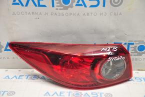 Light outer wing left Mazda 3 14-18 BM halogen, broken mount