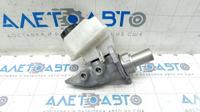 Master brake cylinder with reservoir Mercedes W167 GLE 350 450 20-23 with cover