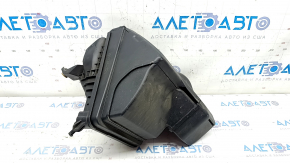 Air filter housing Hyundai Sonata 15-17 2.4 broken guide, crack
